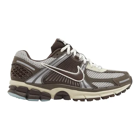 Nike Zoom Vomero 5 — Earth Fossil